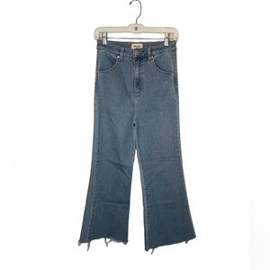 Rolla's Eastcoast Flare High Rise Jeans US Size 6 Raw Hem Cropped Fit